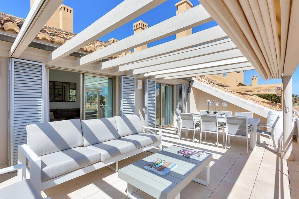 Yolo Spaces - Sotogrande Sea View Penthouse San Roque (Andalucia) Exterior foto